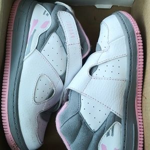 Girl jordans size 10c
